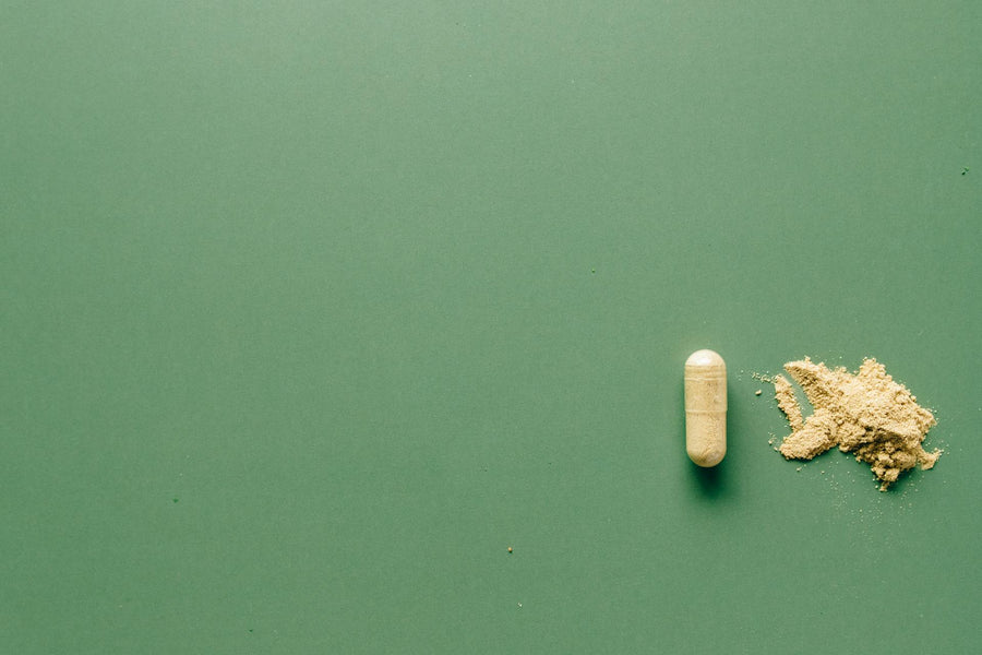 kratom-capsule-powde|